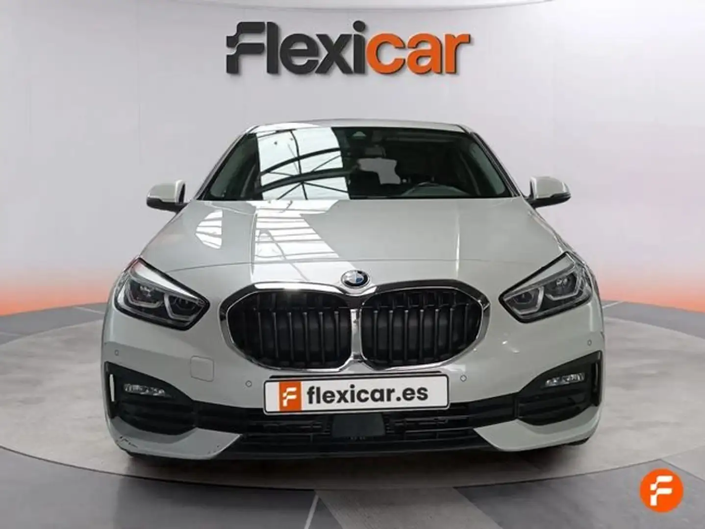 BMW 116 118i Blanc - 2