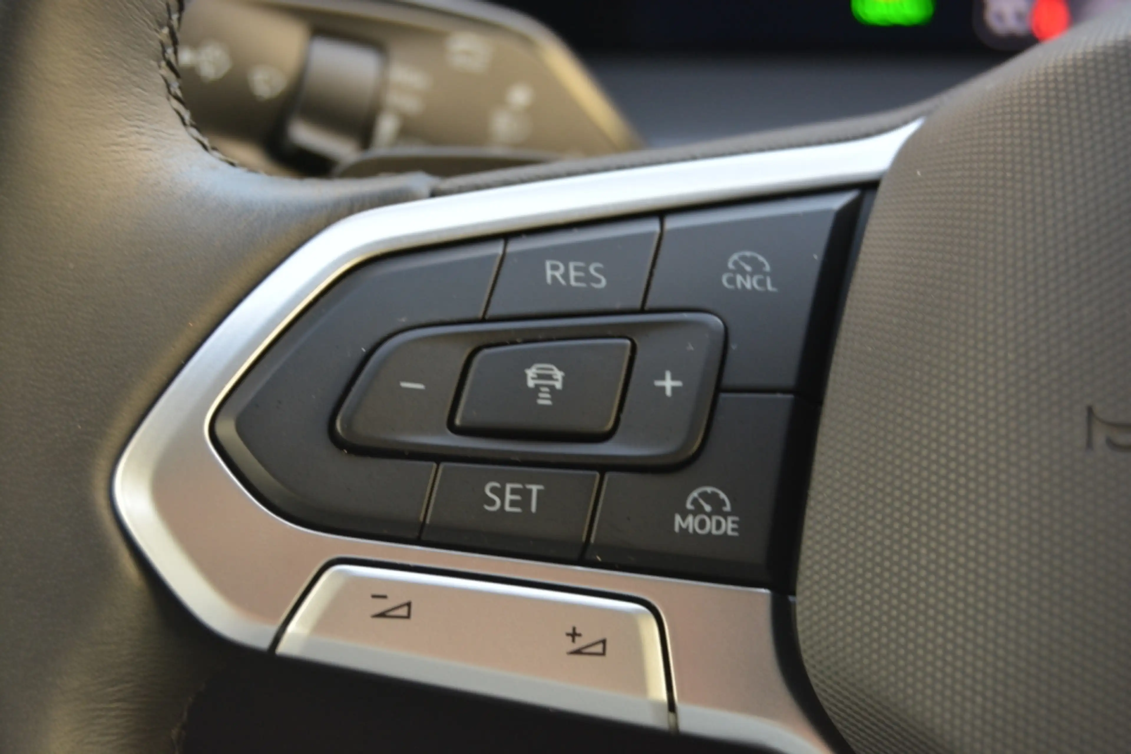 Volkswagen Tayron 1.5eTSI mHEV 150PK 7Plaats - GPS - 360° Camera -Trekhaak - M:2026 — photo 10