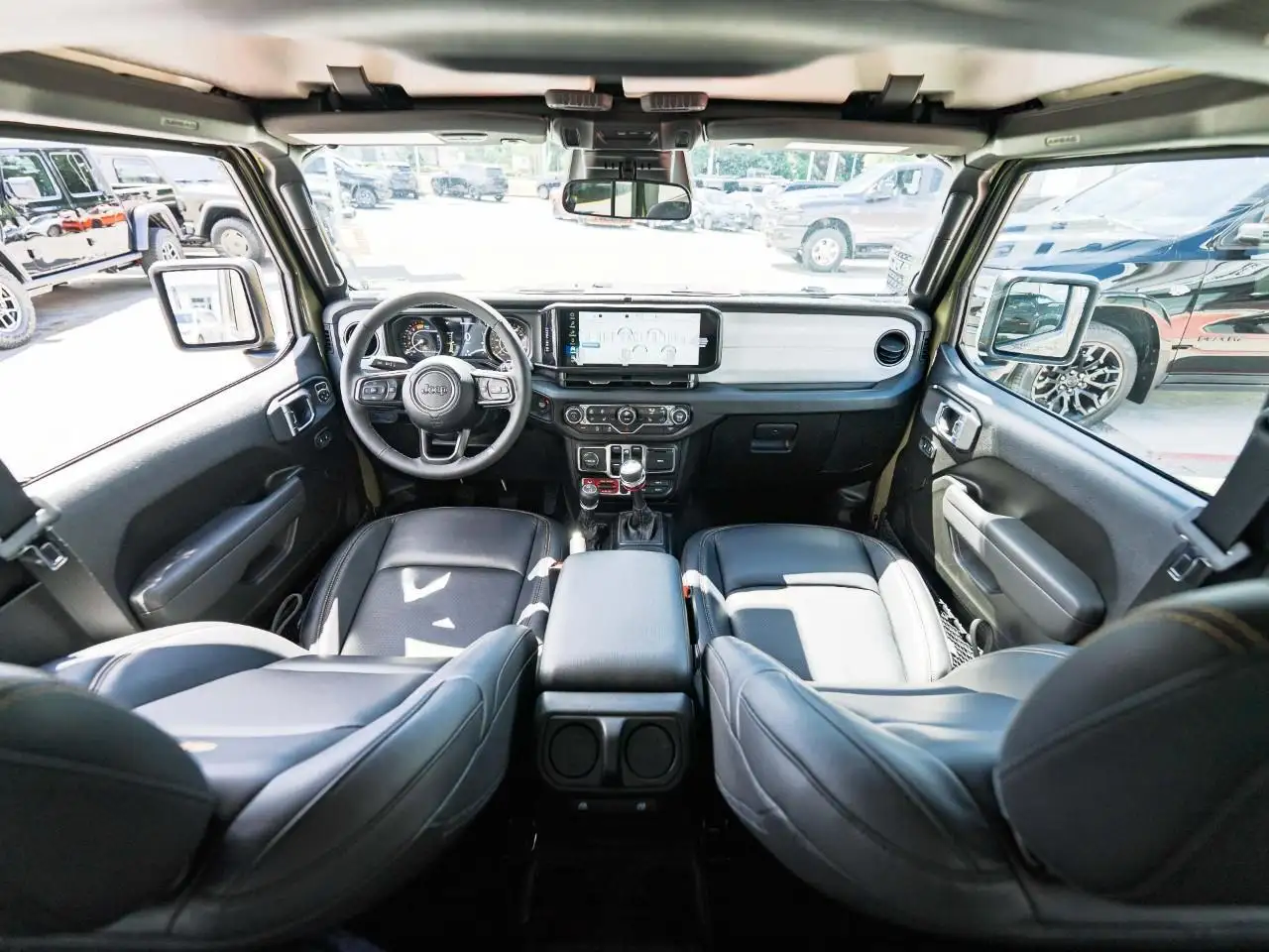 Jeep Wrangler снимка Jeep Wrangler