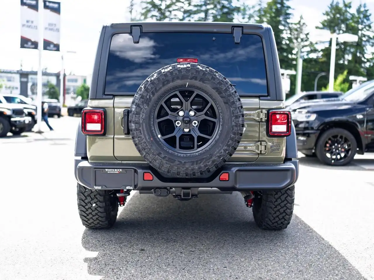 Jeep Wrangler снимка Jeep Wrangler