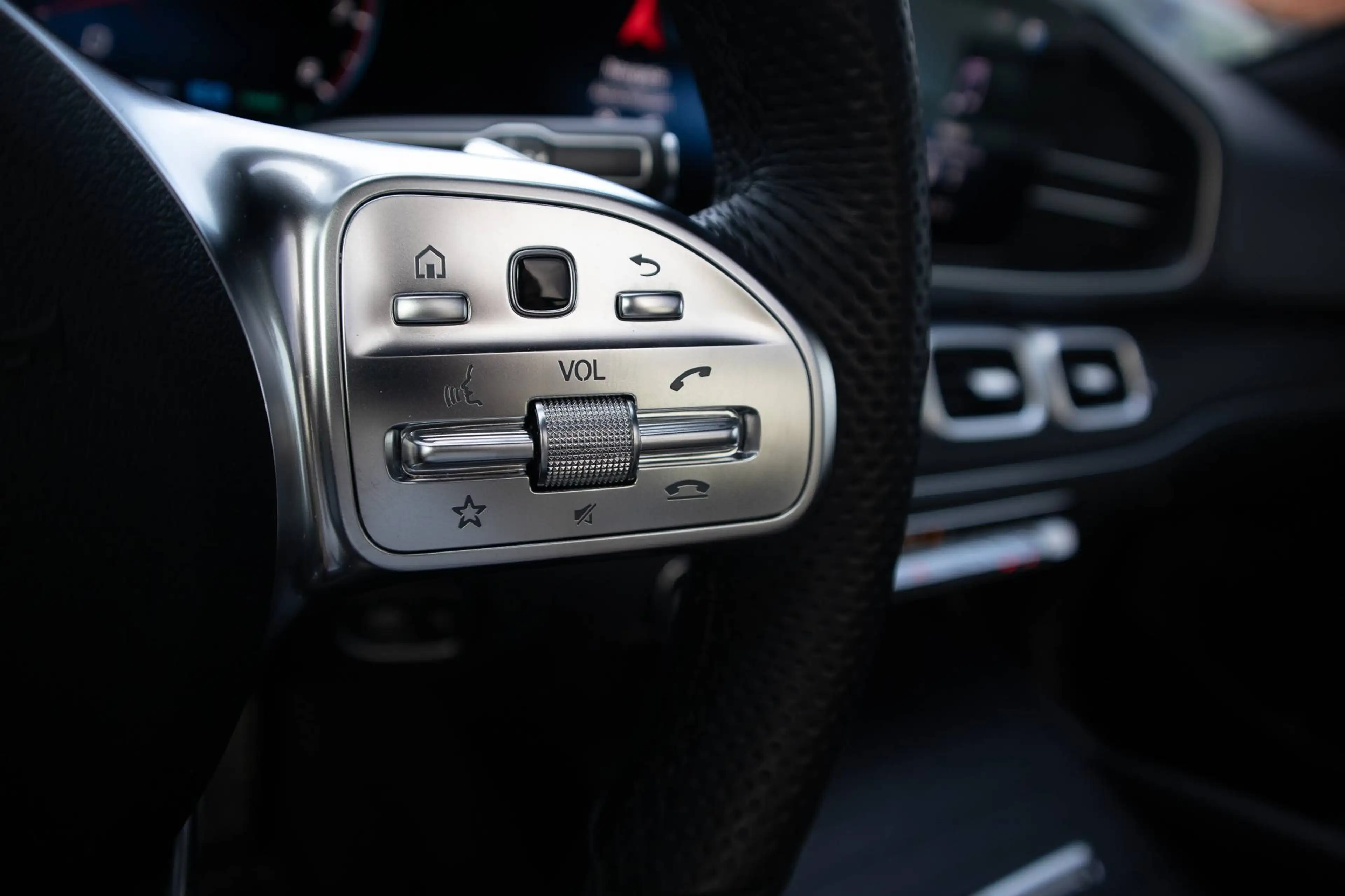 Mercedes-Benz GLE 450 4-MATIC, AMG, 360°, LICHTE VRACHT, BURMESTER, AIR MATIC — photo 12