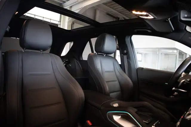 Mercedes-Benz GLE view 9
