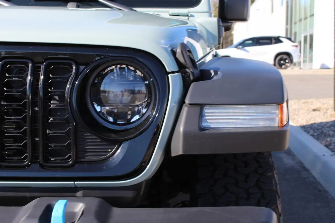Jeep Wrangler снимка Jeep Wrangler