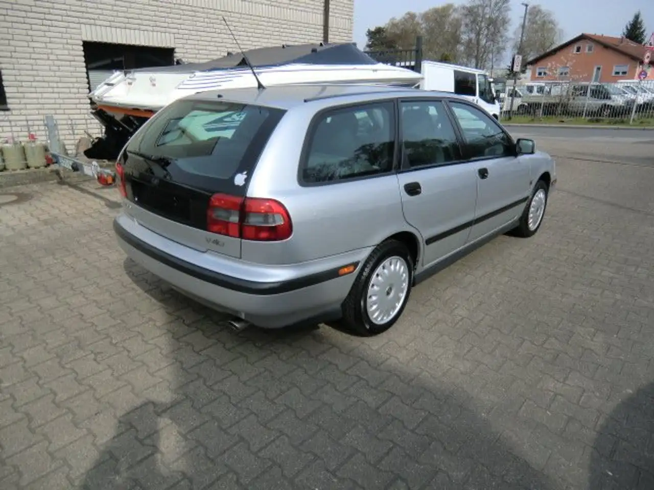 Volvo V40 1.8 aus 1. Hand - scheckheft Volvo, foto 3