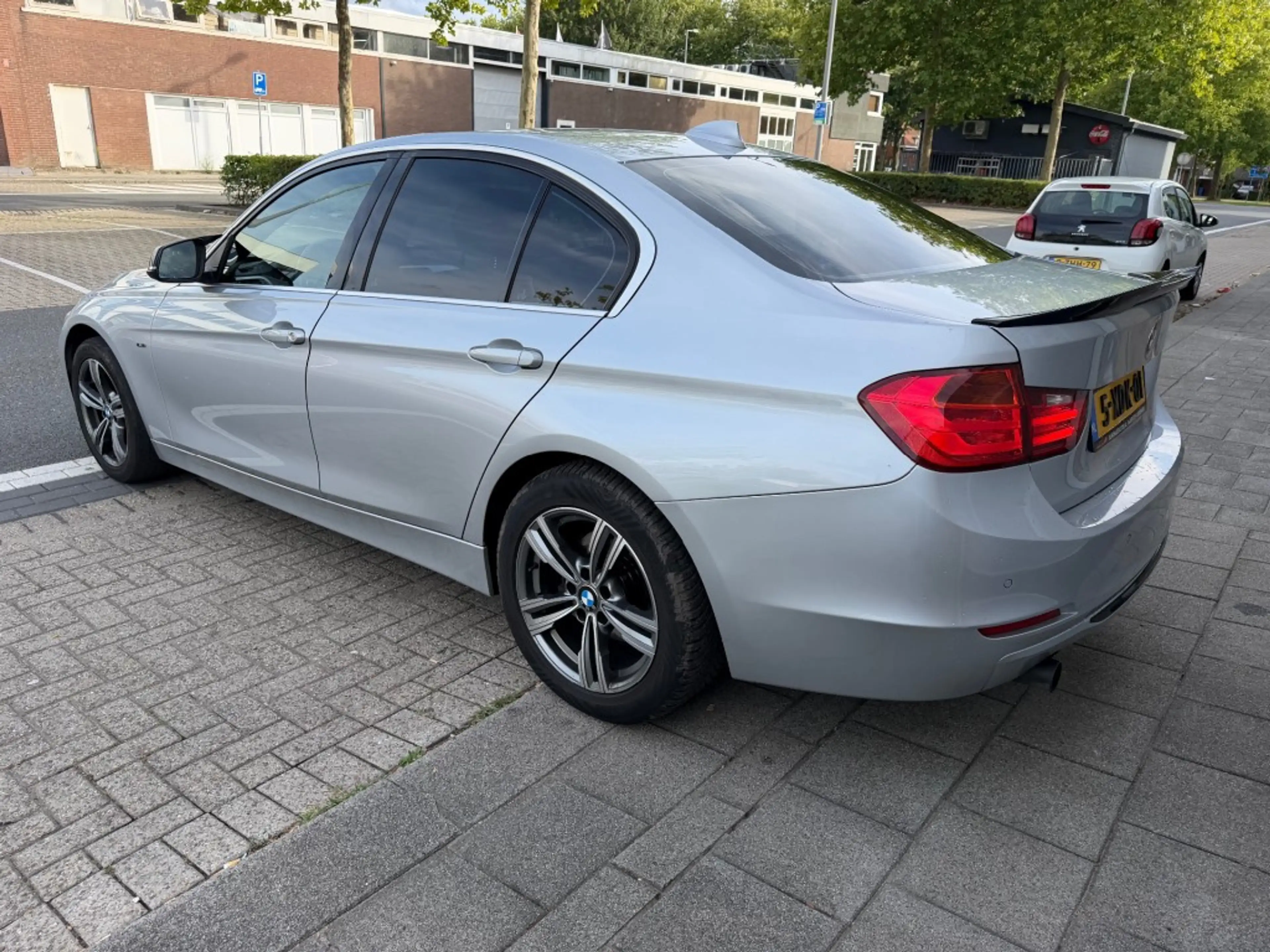 BMW 316 316i Executive Sport Nette auto NAP APK 7-2027 — photo 8