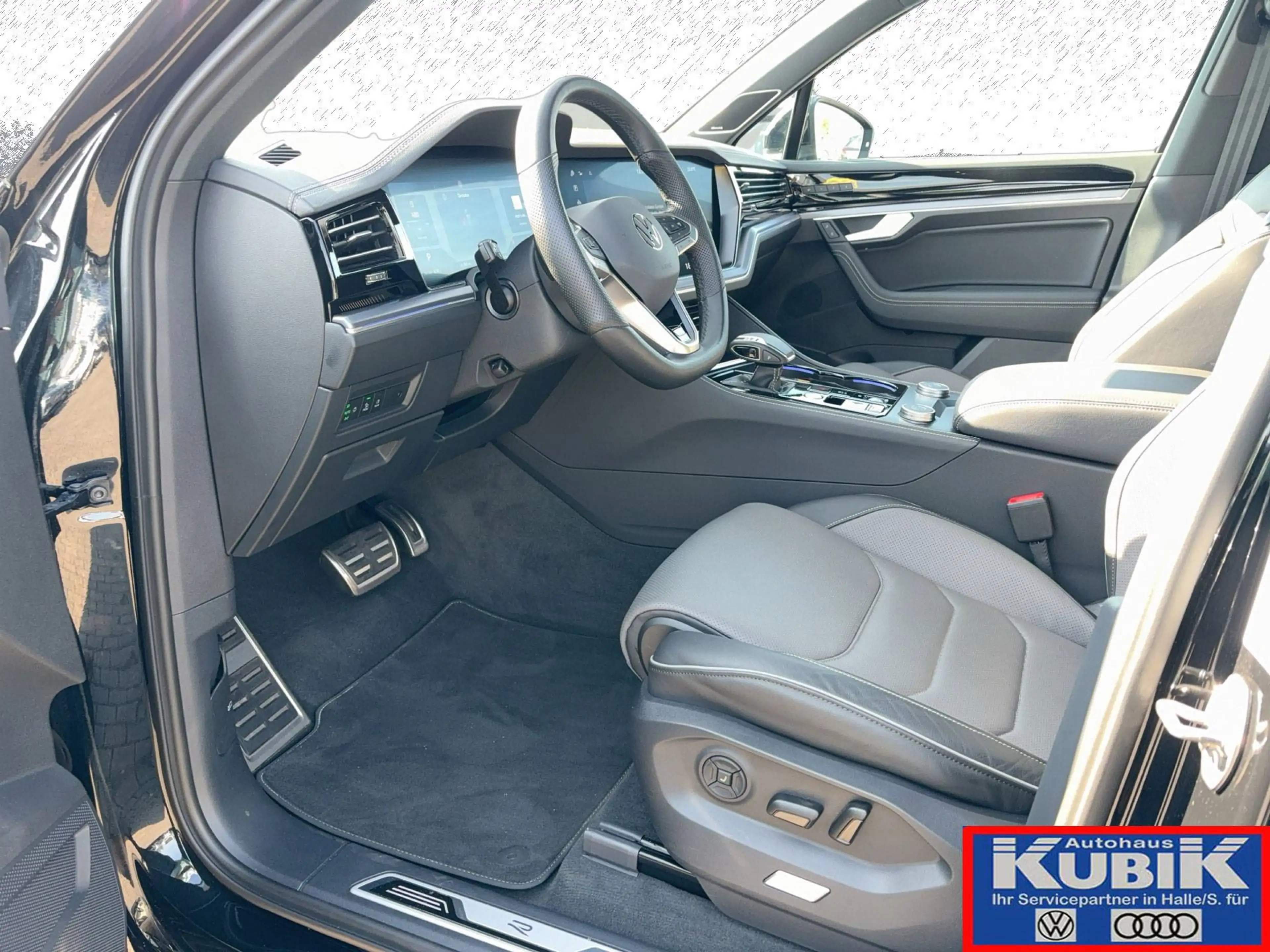 Volkswagen Touareg Touareg R-Line Black Style 3,0 TDI 4motion+Allradlenkung+ — photo 5
