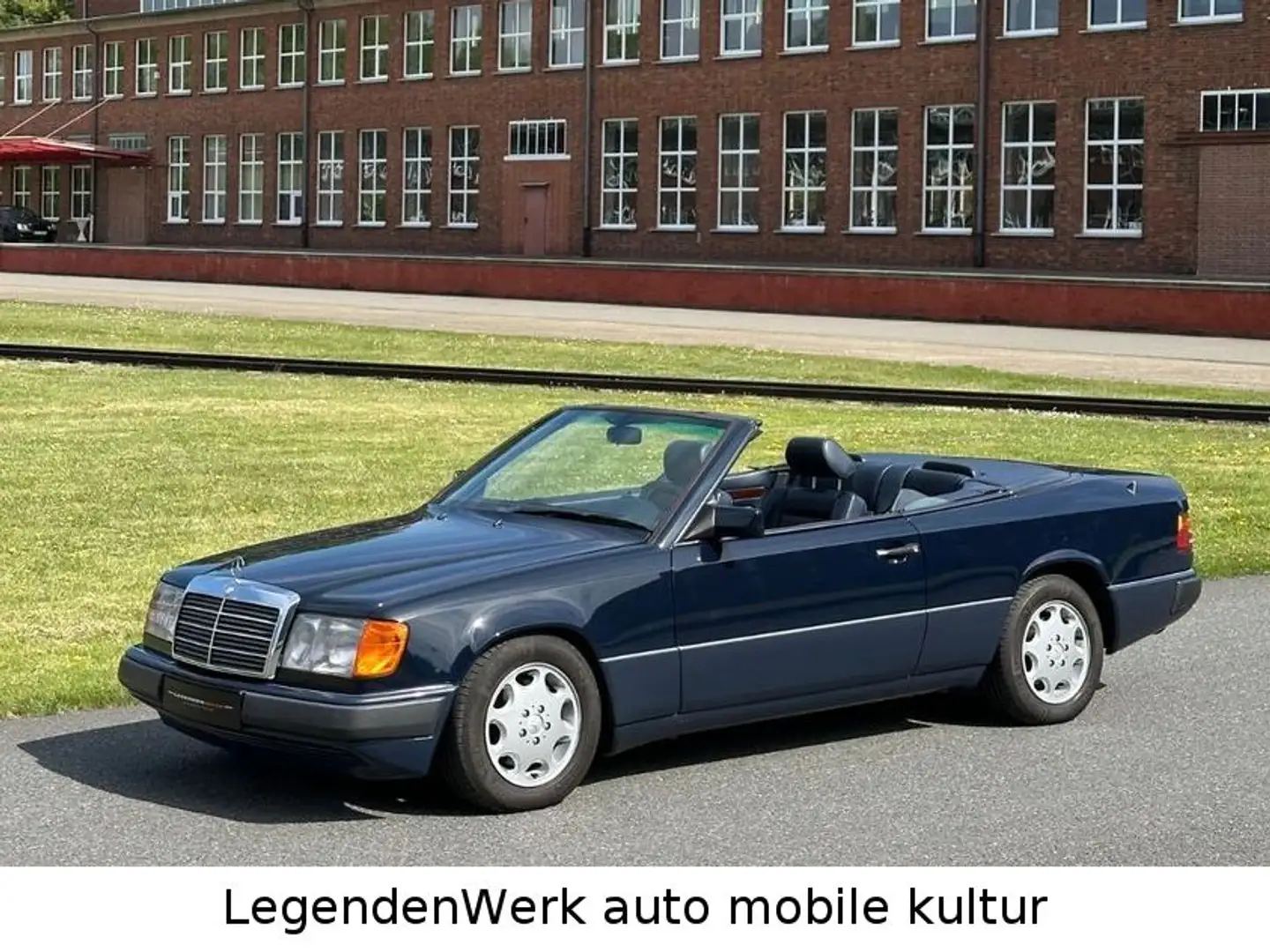 Mercedes-Benz 300 CE 24V A124 GETRAG SCHALTER KLIMA LEDER BRD Bleu - 2