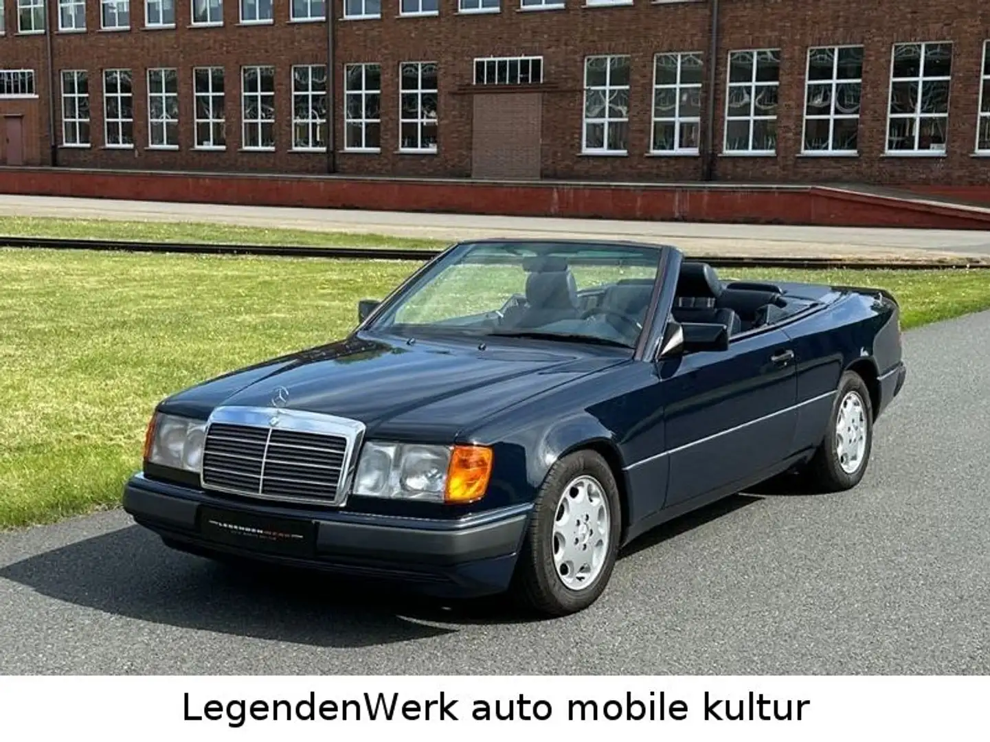 Mercedes-Benz 300 CE 24V A124 GETRAG SCHALTER KLIMA LEDER BRD Bleu - 1