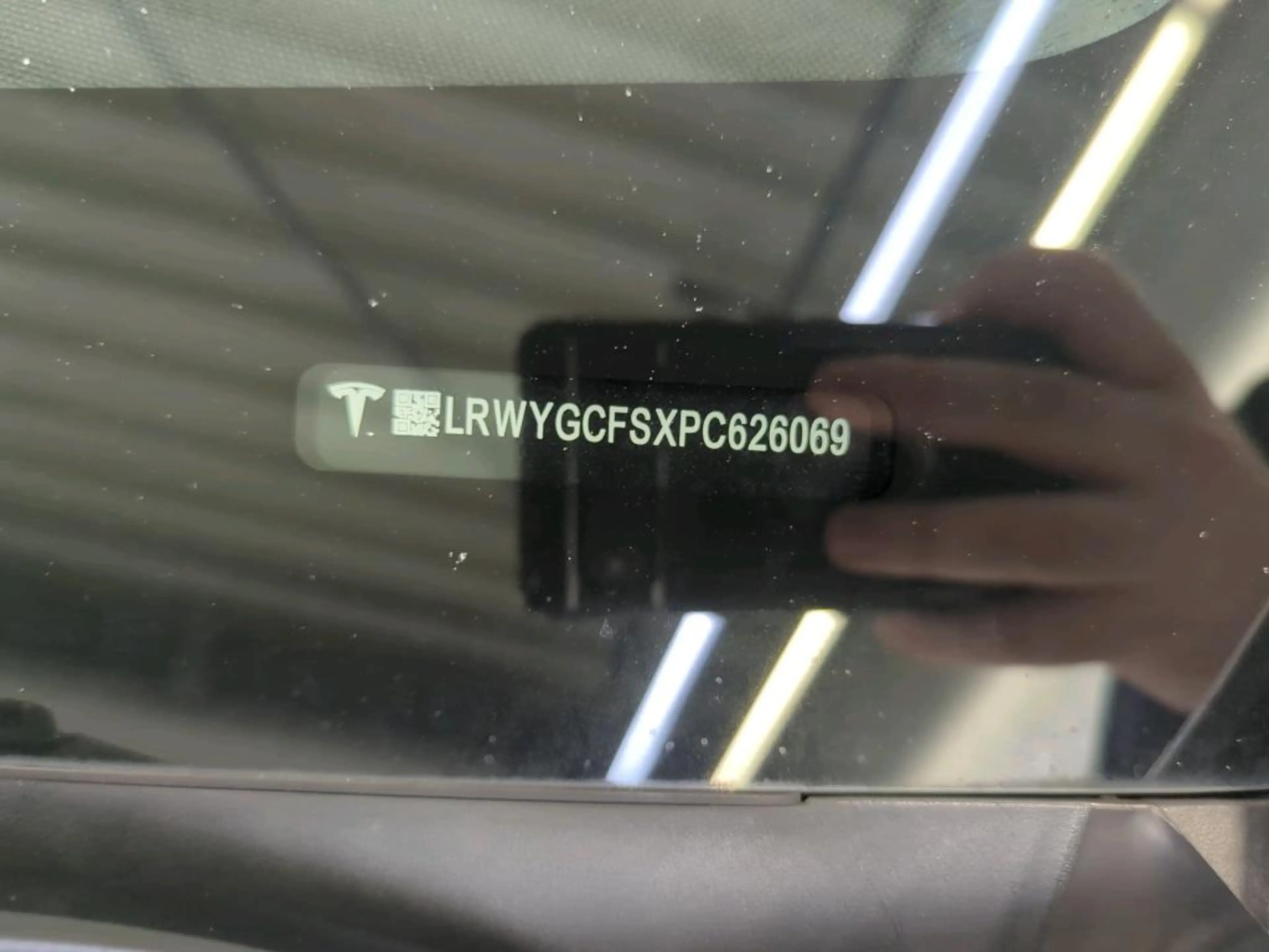 Tesla Model Y Standard RWD Plus 91% SoH [ TREKHAAK+LFP ACCU+AUTO — photo 8