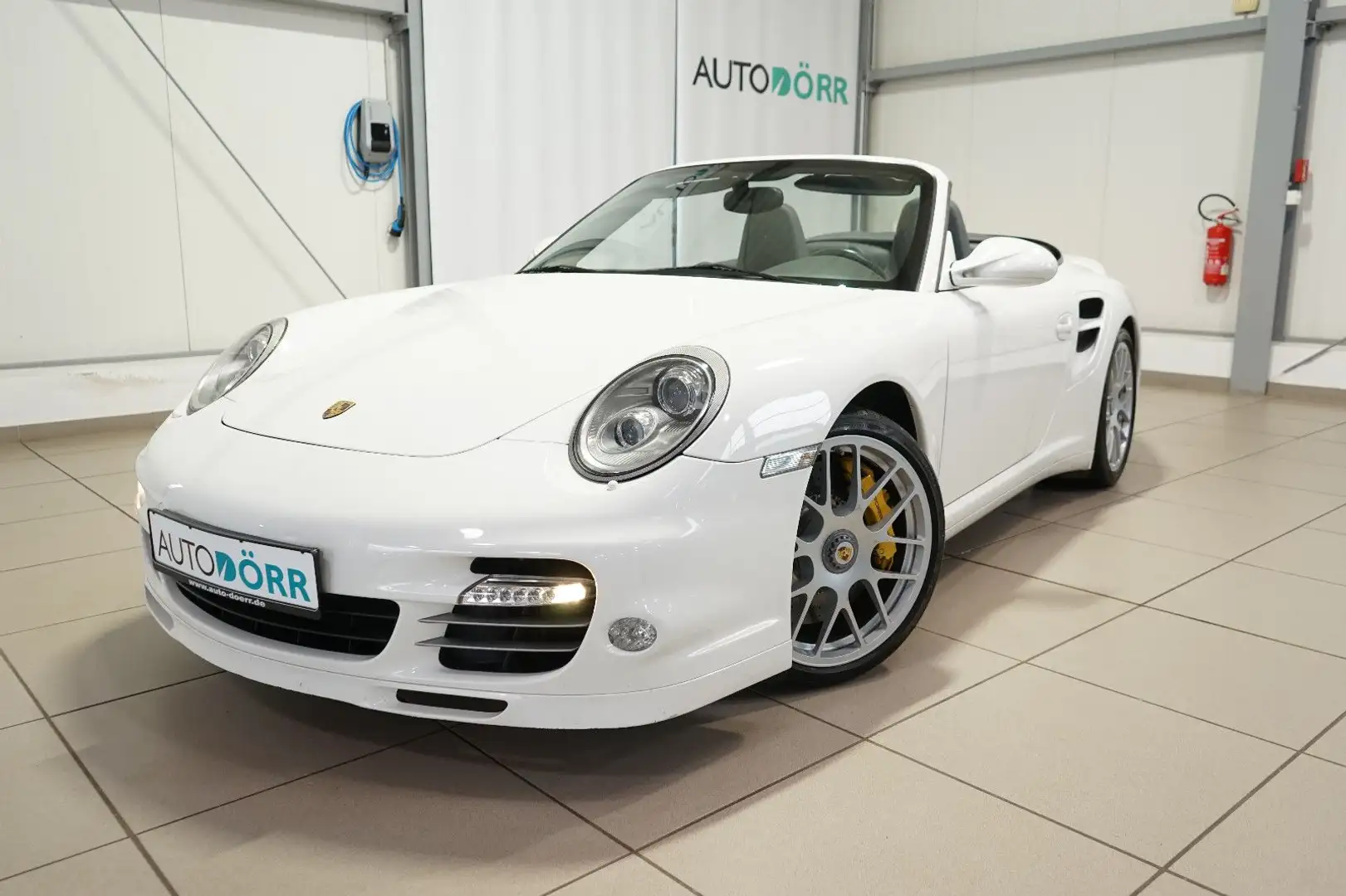 Porsche 997 911 997.2 Turbo S Cabrio dt. Fzg+Scheckheft+SHZ Blanco - 1