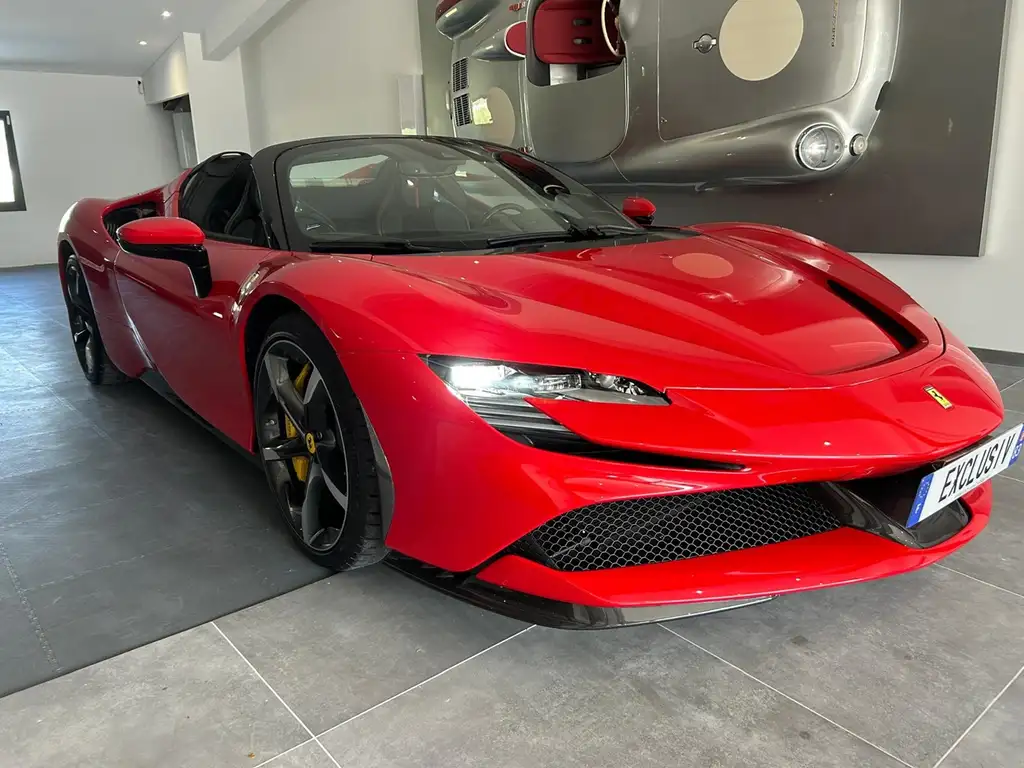 Ferrari SF90 Spider 2023 из Европы — купить под ключ