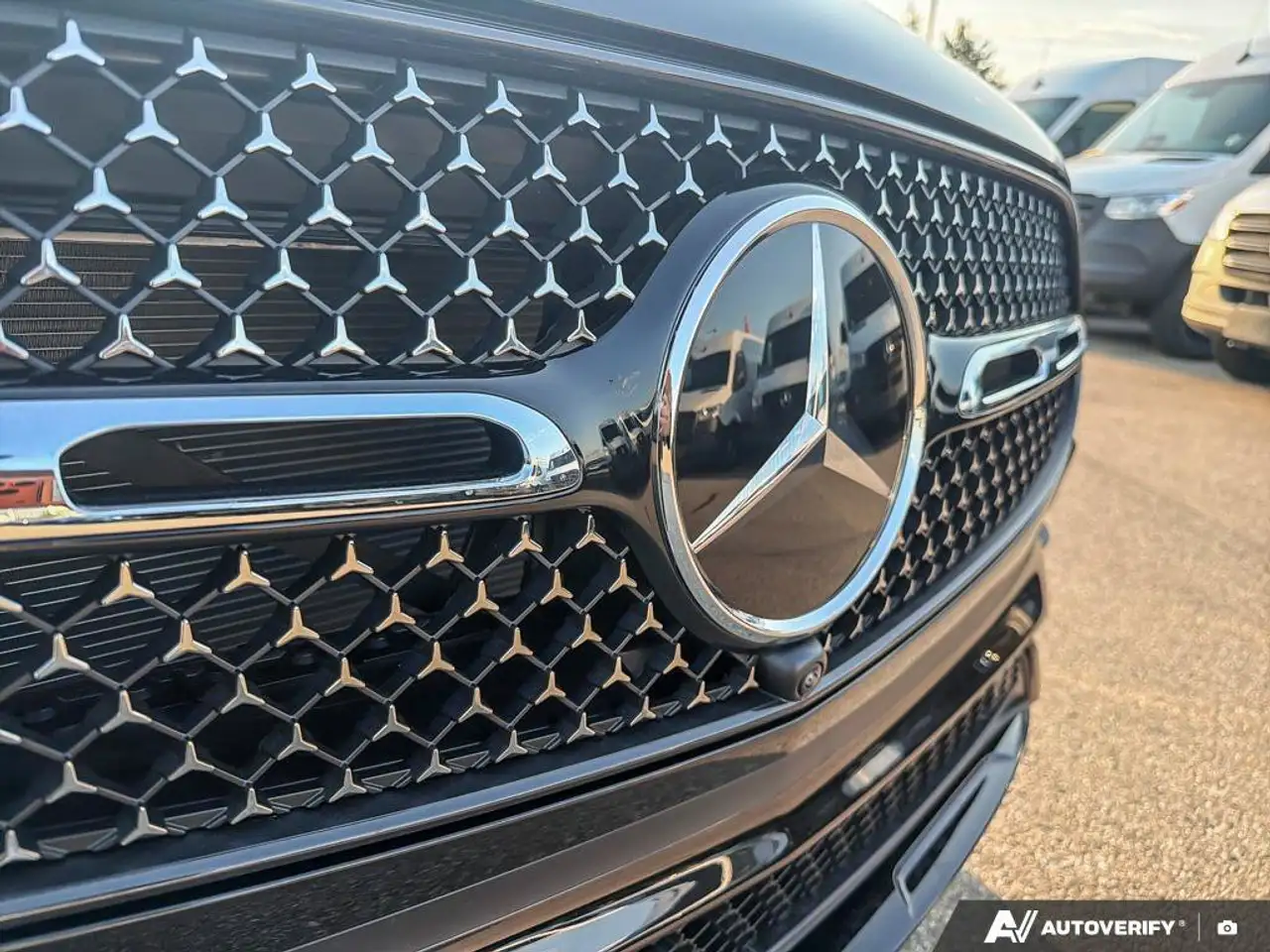 Mercedes-Benz GLC снимка Mercedes-Benz GLC
