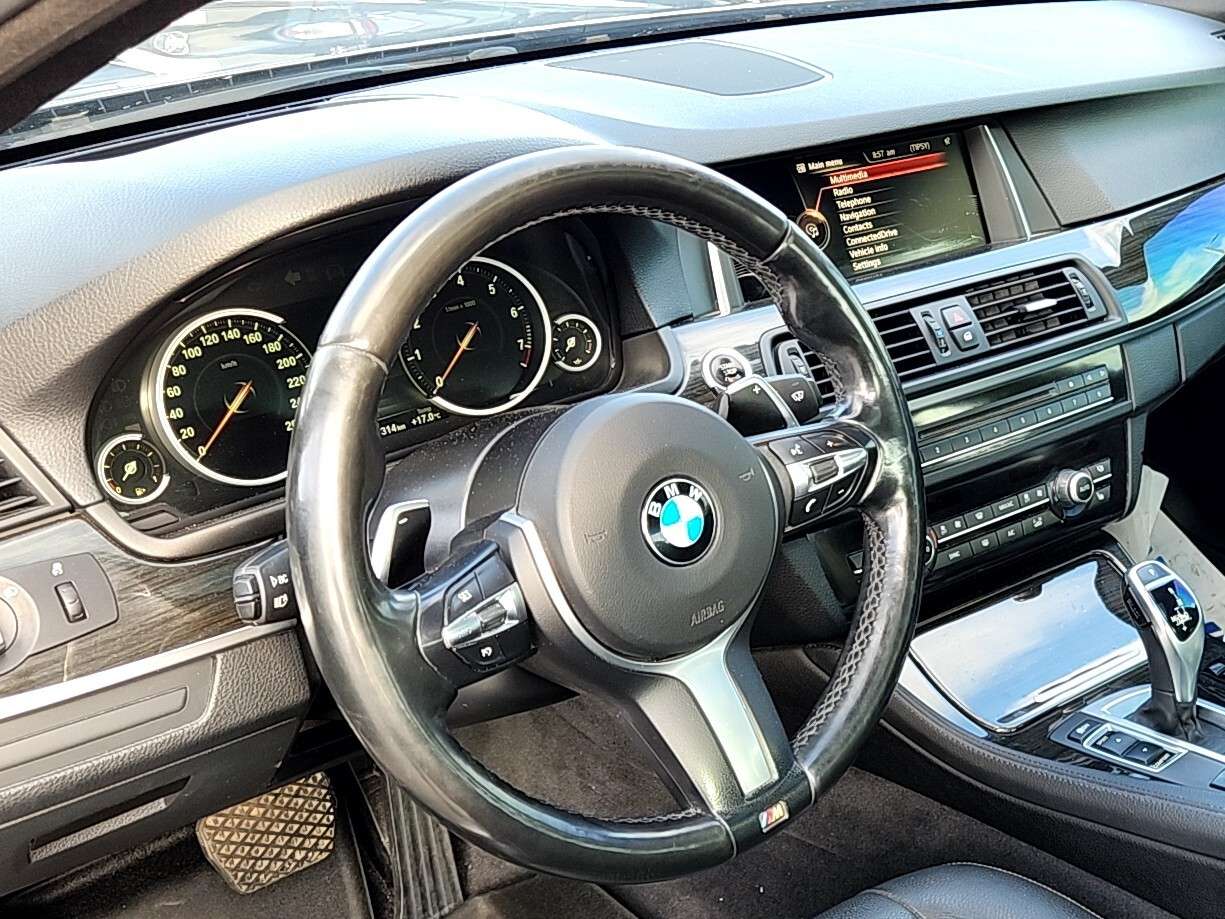 2016 BMW 5 Series 4dr Sdn 528i xDrive AWD — снимка 1