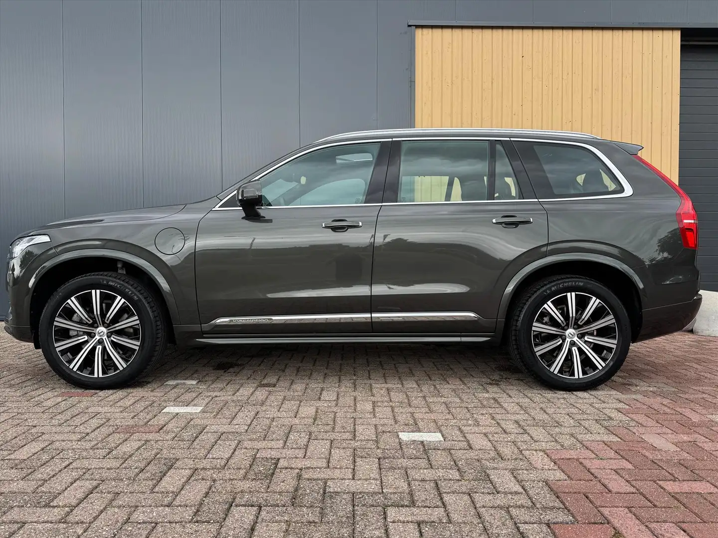 Volvo XC90 T8 Twin Engine AWD Plug-in Hybrid 390pk 7P Inscrip Verde - 2