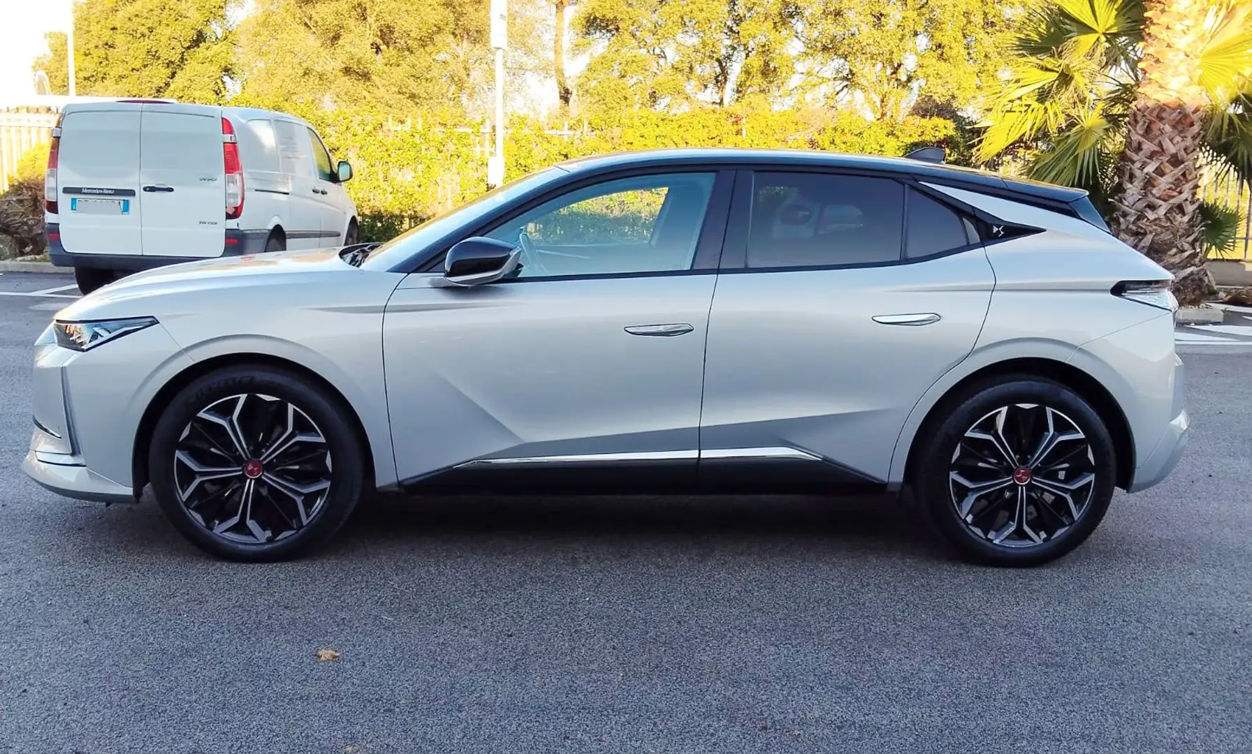 DS Automobiles DS 4 DS4 1.5 bluehdi Performance Line+ 130cv auto Argent - 1