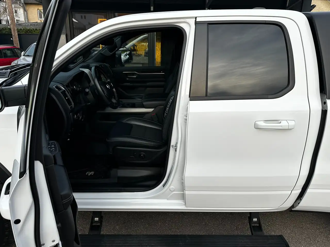 Dodge RAM 2021 — фото 17