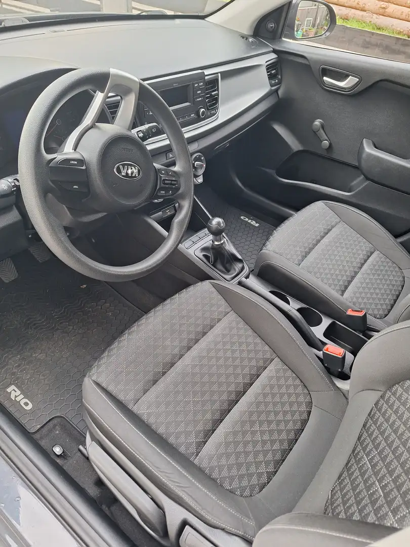 Kia Rio Neon/1,25/MPI/MT5/84 Grau - 2