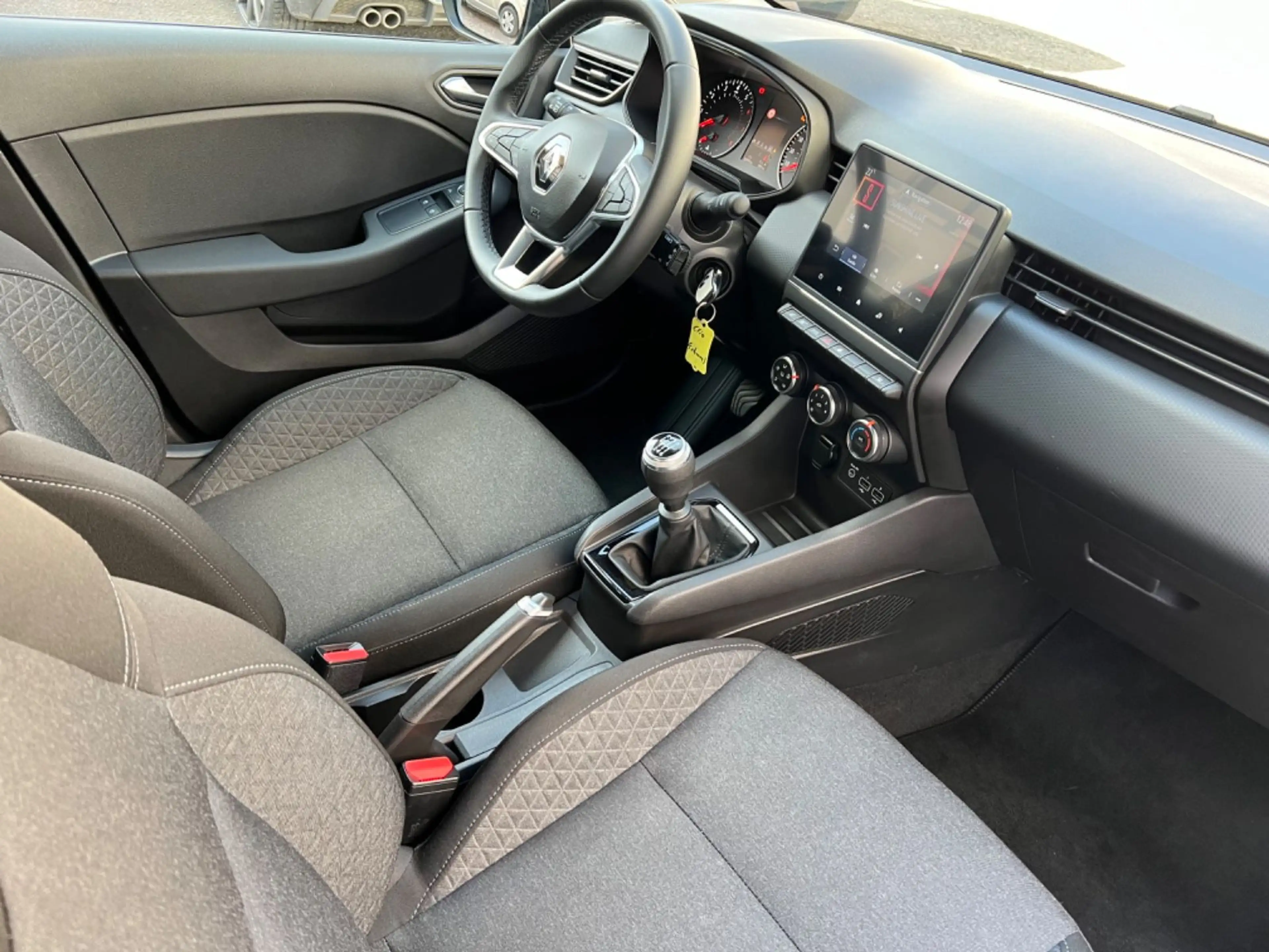 Renault Clio V Zen LED Sitzheizung — photo 14