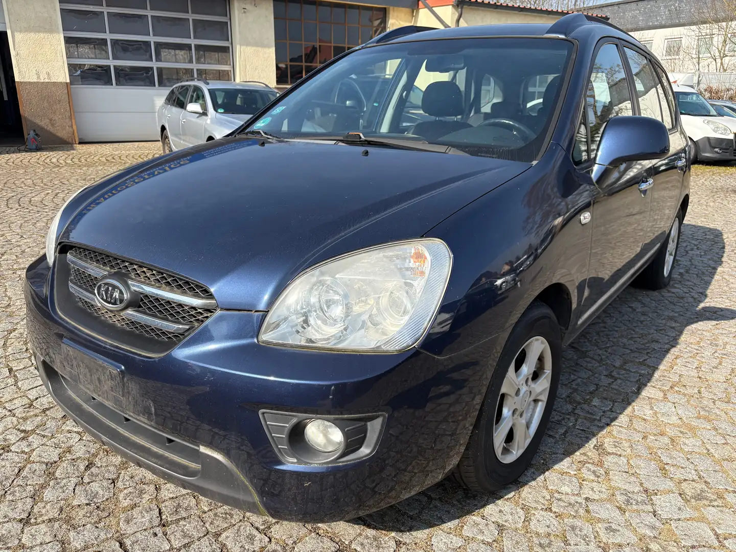 Kia Carens LX *Motor startet nicht! Blau - 2