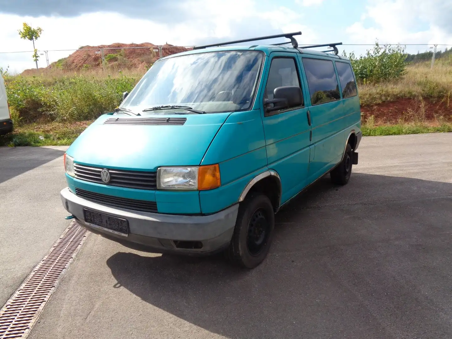 Volkswagen T4 Kombi T4 2,5 Beniner 5Zylinder Grün - 1