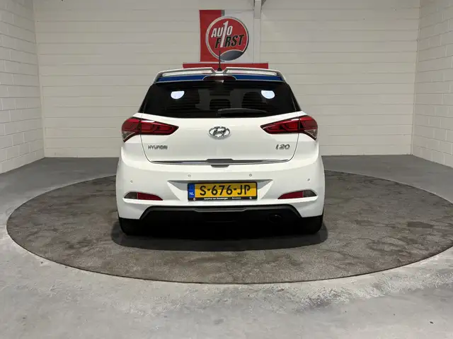 Hyundai I20 view 9