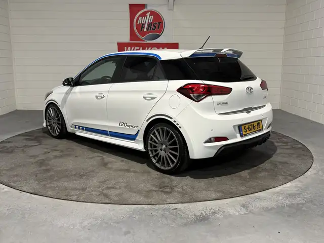 Hyundai I20 view 3