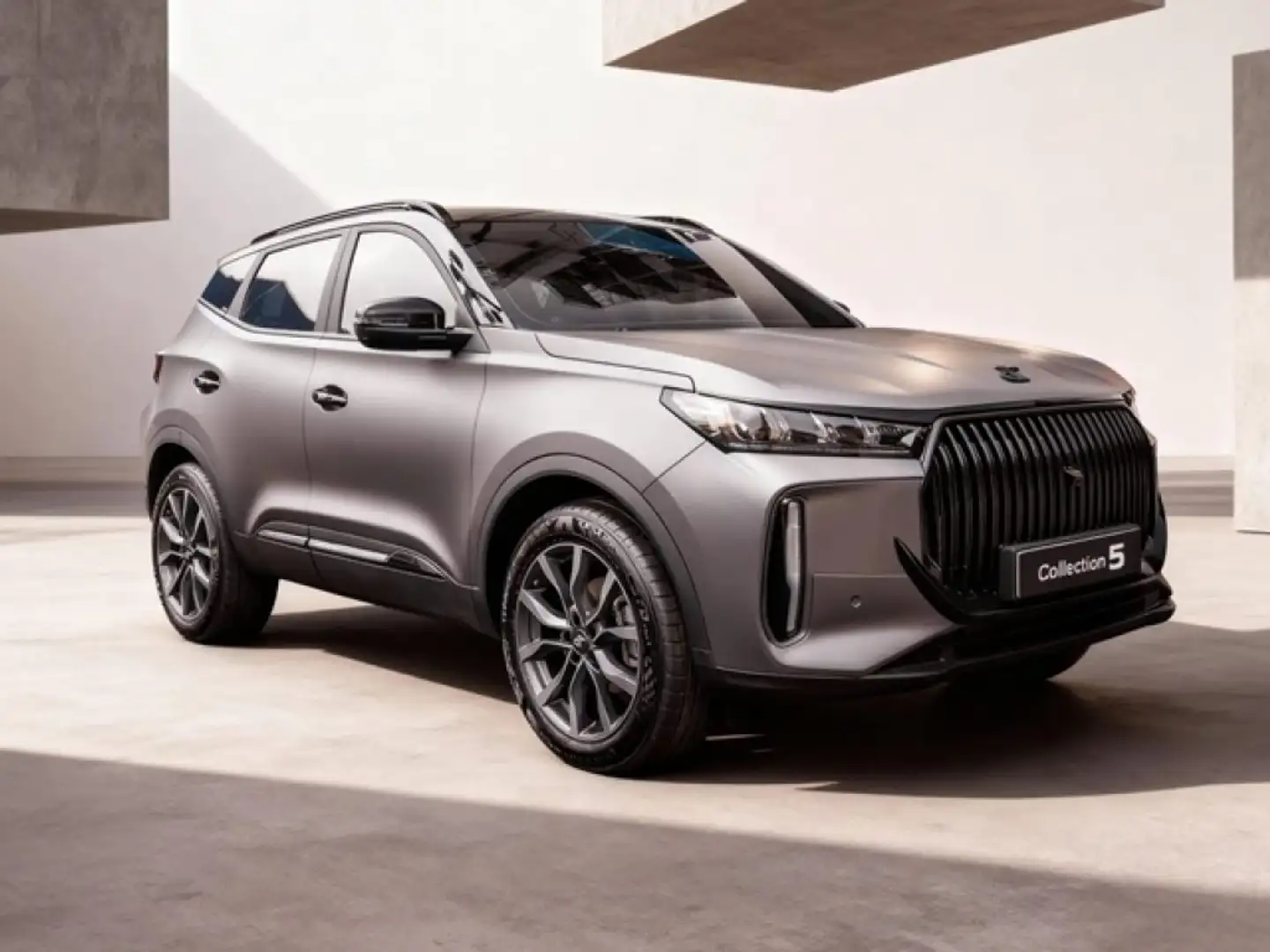 DR Automobiles DR5 1.5 Bi-Fuel GPL Collection Grau - 1