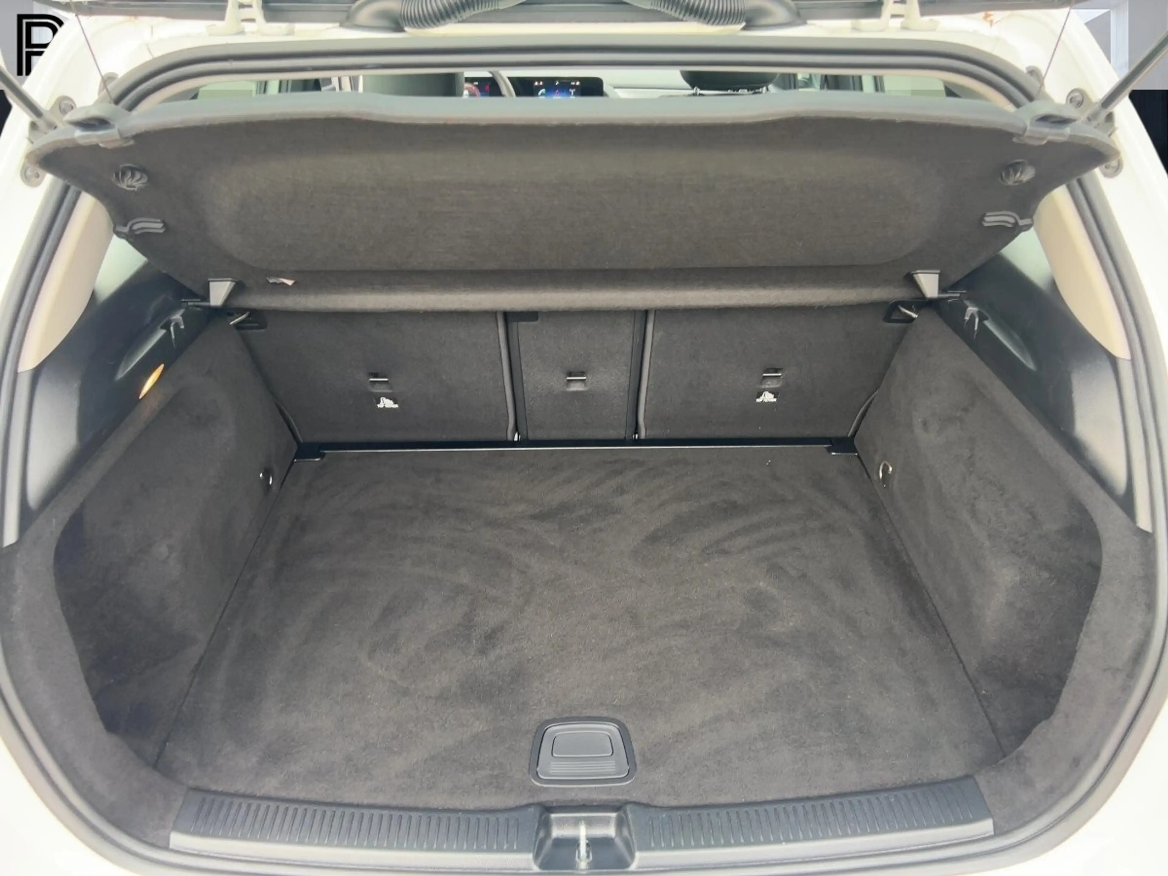 Mercedes-Benz B 180 B 180 Automatik — photo 17