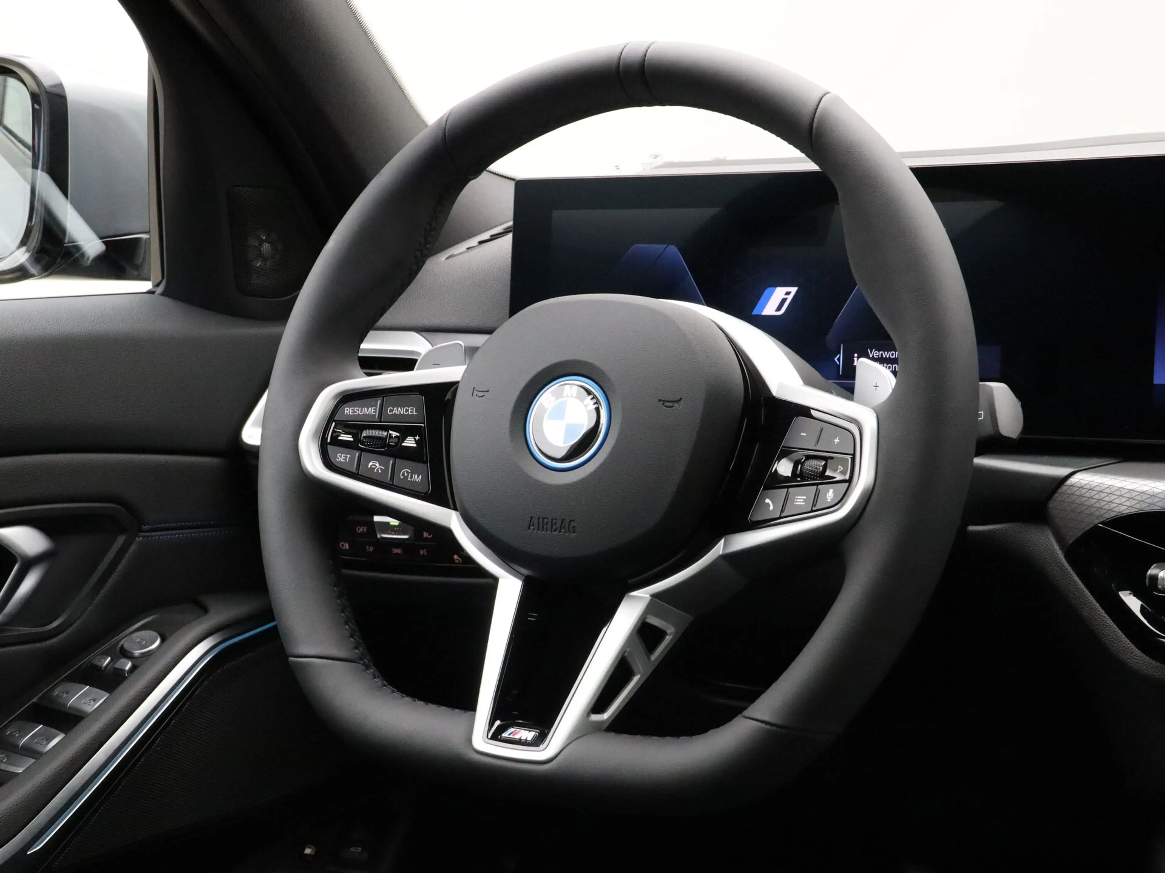 BMW 330 3 Serie Touring 330e M Sport Pro | Comfort Pakket — photo 2