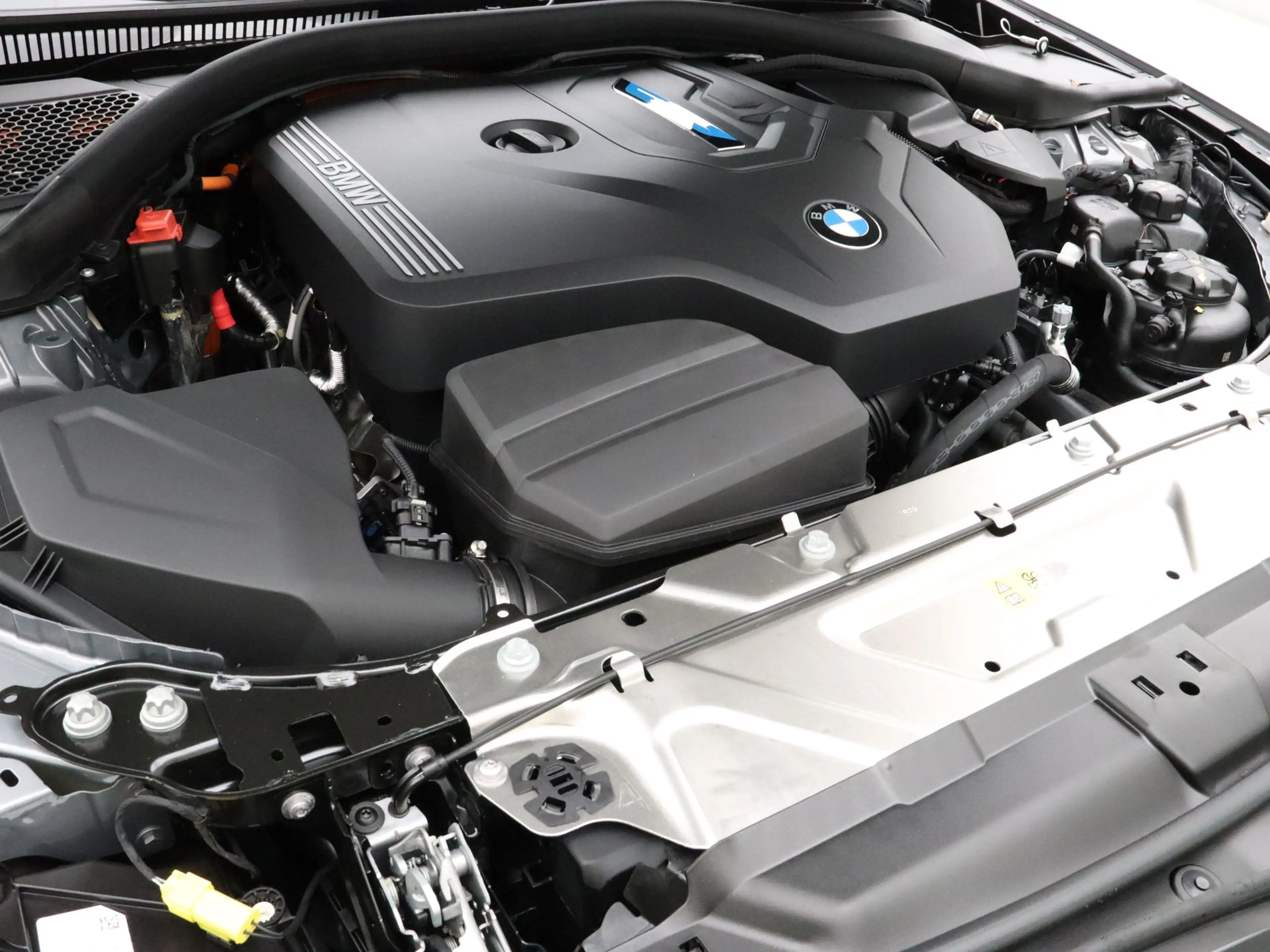 BMW 330 3 Serie Touring 330e M Sport Pro | Comfort Pakket — photo 4