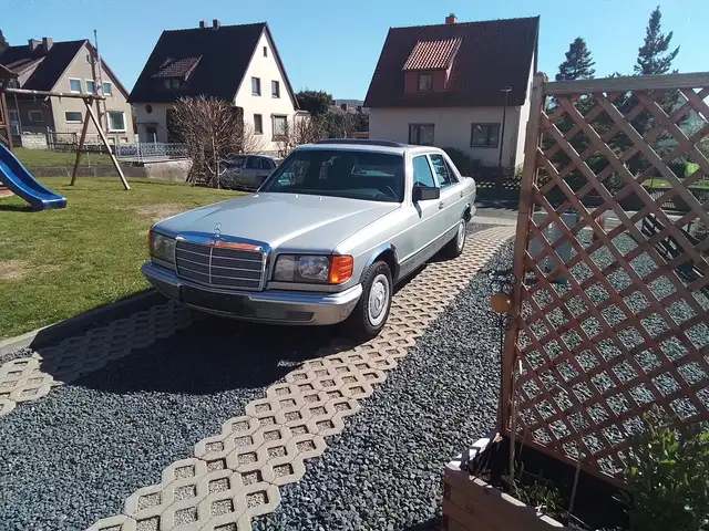 Mercedes-Benz S 280