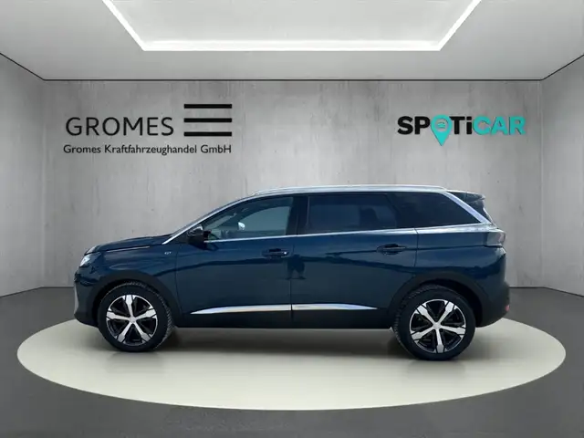Peugeot 5008 view 6
