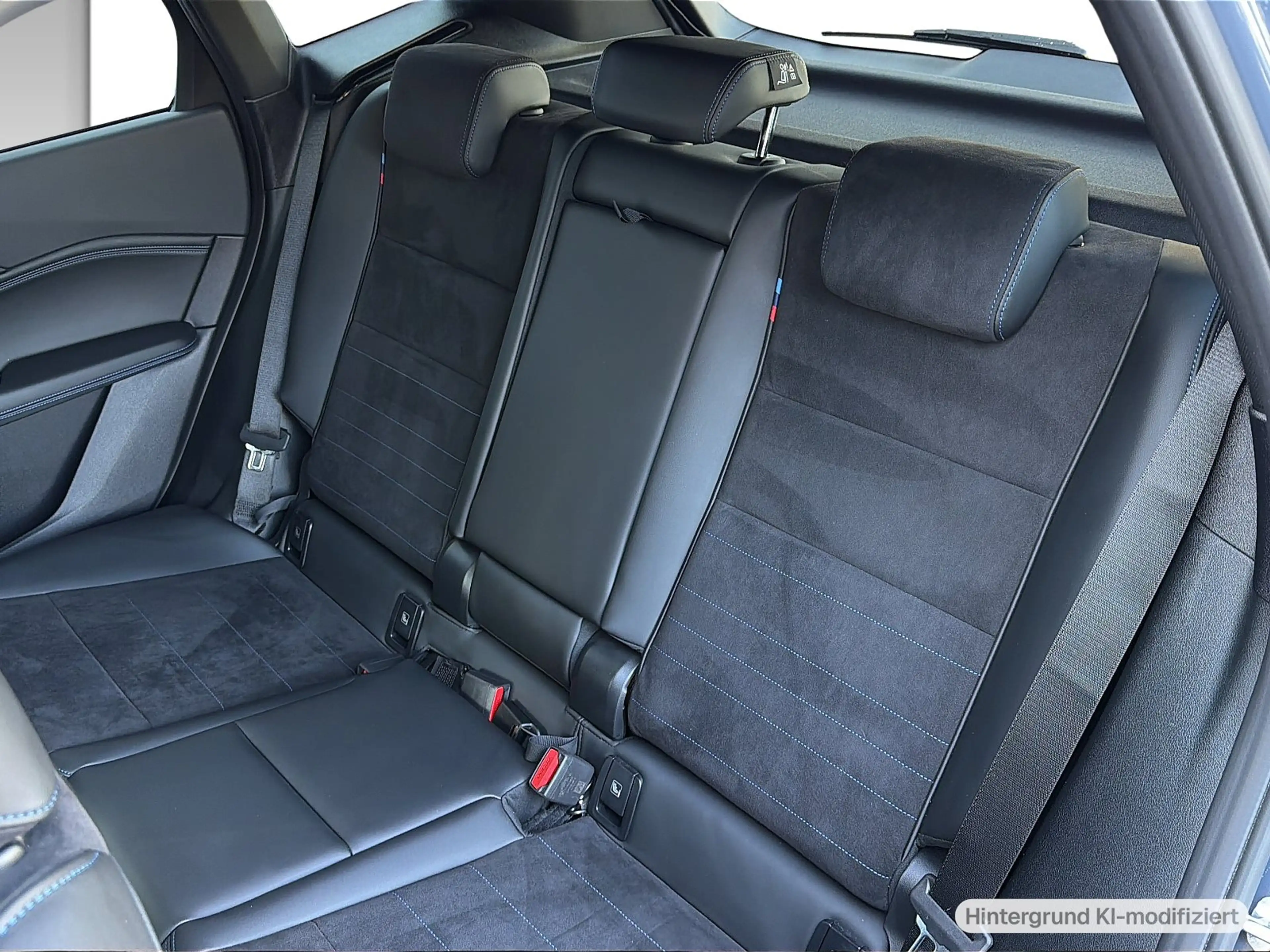 BMW 225 e xDrive Active Tourer M Sport AHK ACC HUD AC-Plus — photo 11