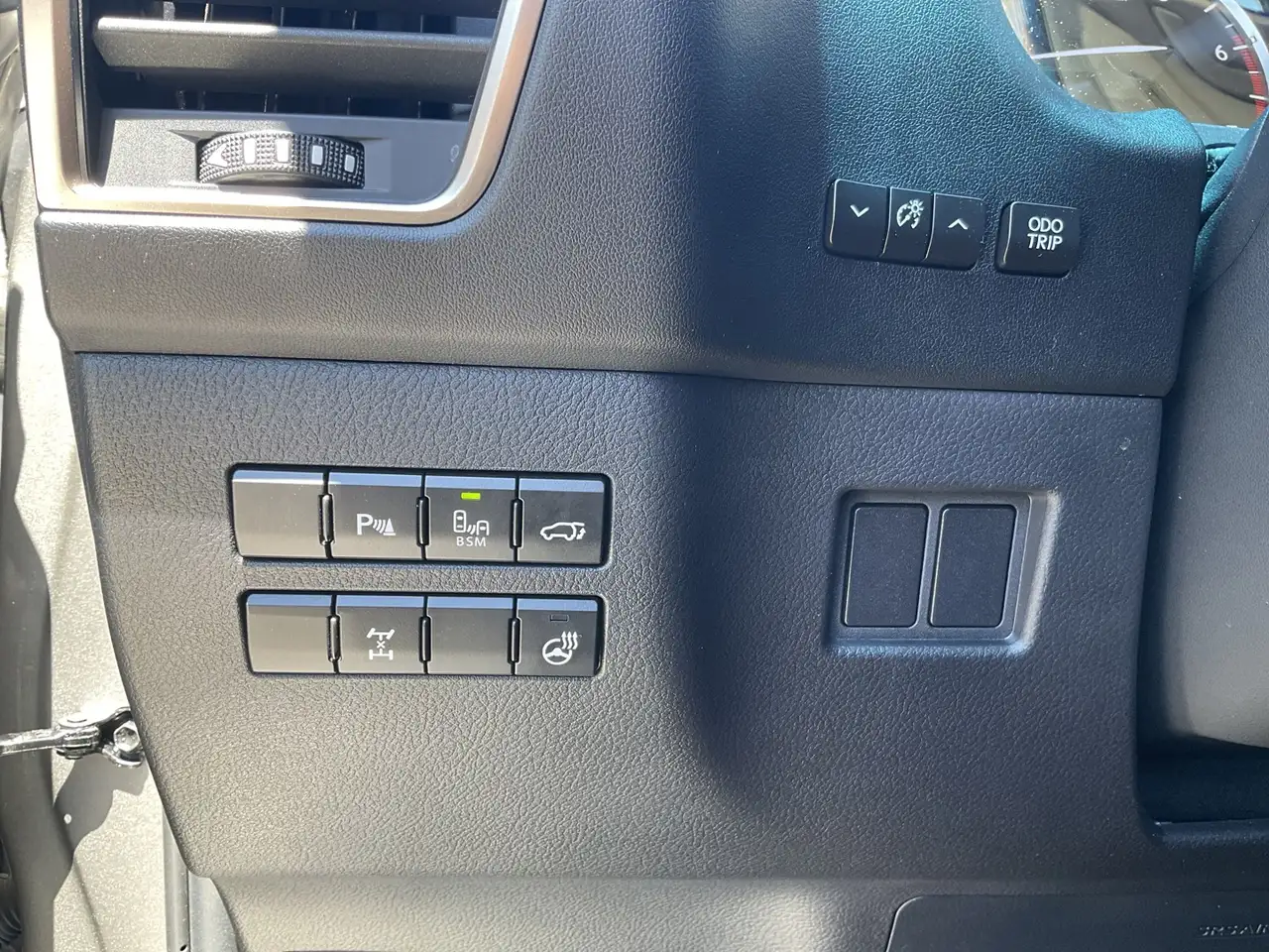 Lexus NX снимка Lexus NX