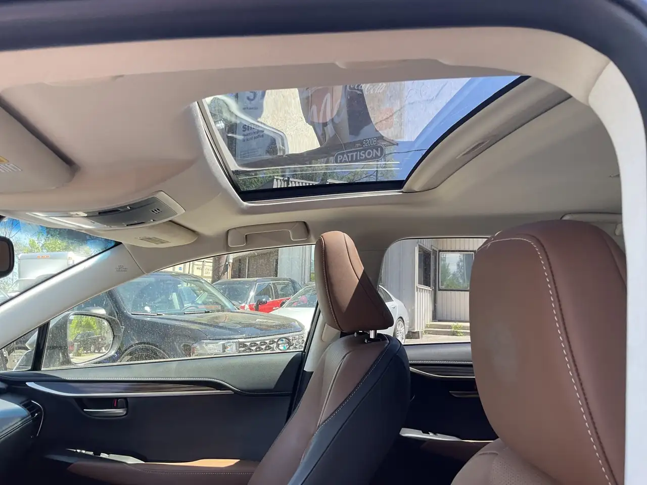 Lexus NX снимка Lexus NX