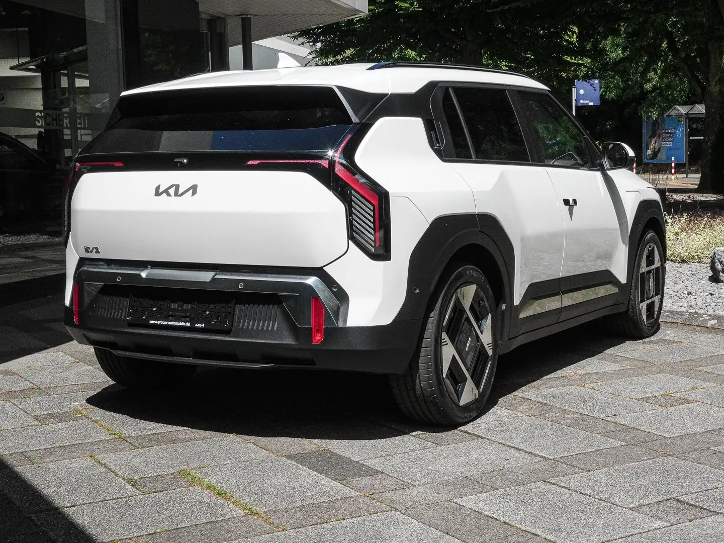 Kia EV3 81.4 kWh Earth Drive WIse, Sound,Upgrade Paket Alb - 2