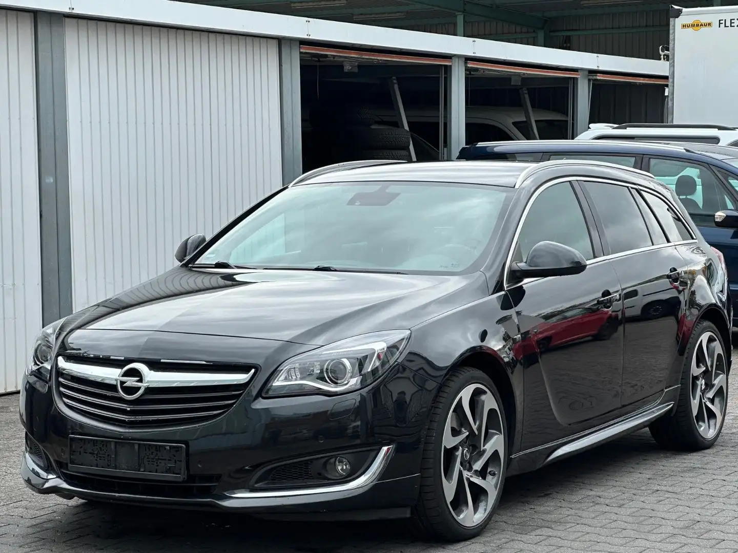 Opel Insignia Sports Tourer Innovation SPUR|XENON|TOTWINKEL Schwarz - 1