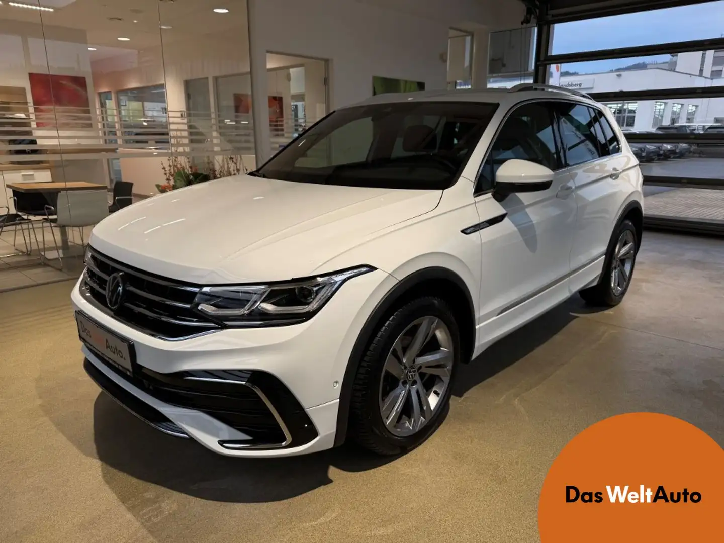 Volkswagen Tiguan R-Line TDI DSG Weiß - 1