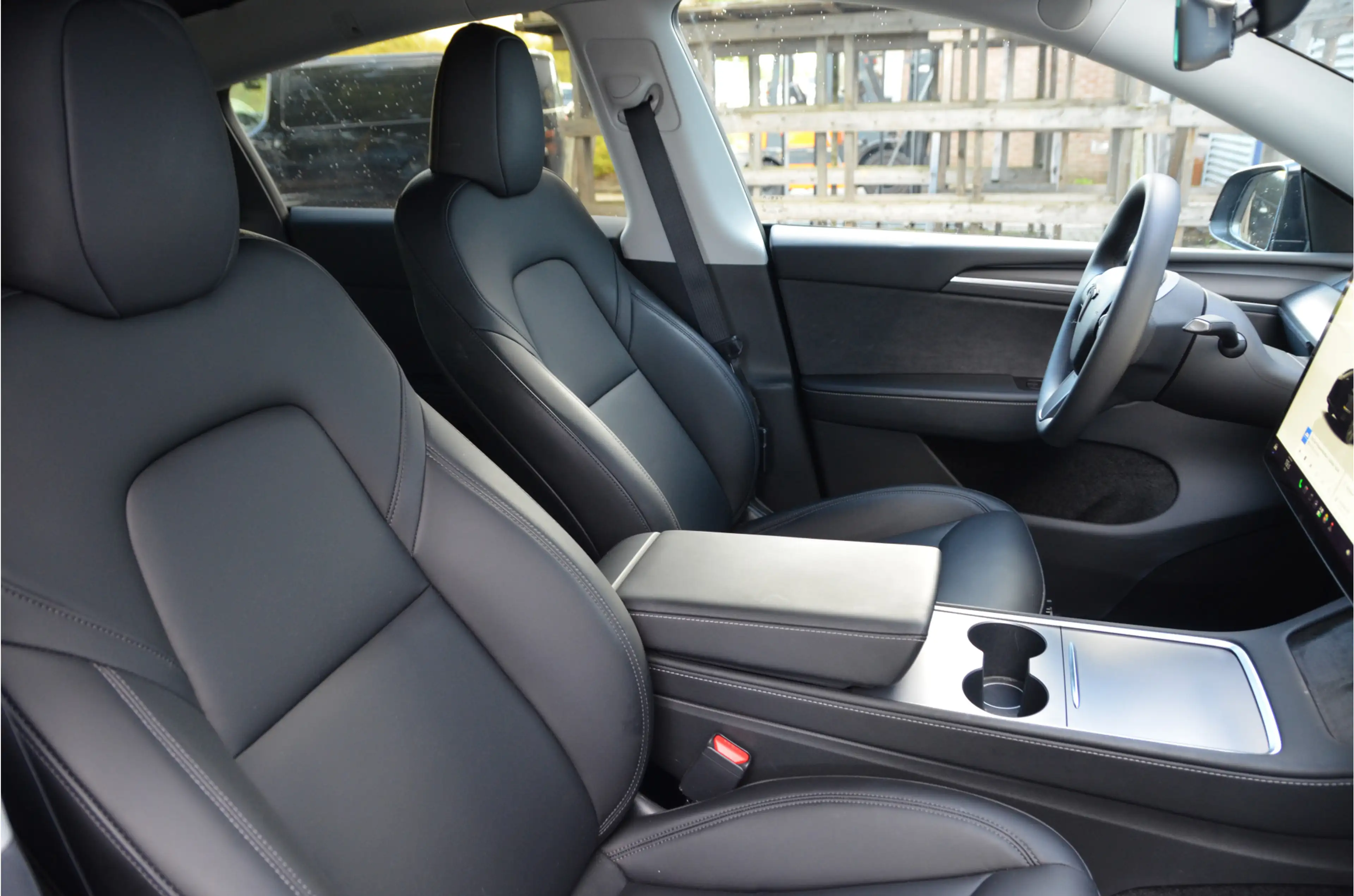 Tesla Model Y Long Range RWD 75 kWh AutoPilot4.0 (FSD 99,- p/mnd — photo 3