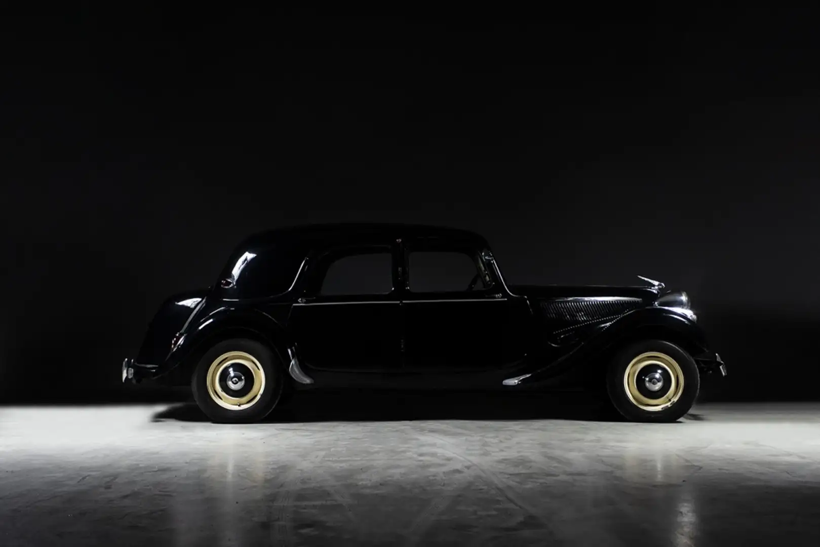 Citroen CITROEN 11 BL Berlina  Manual de 4 Puertas Noir - 2