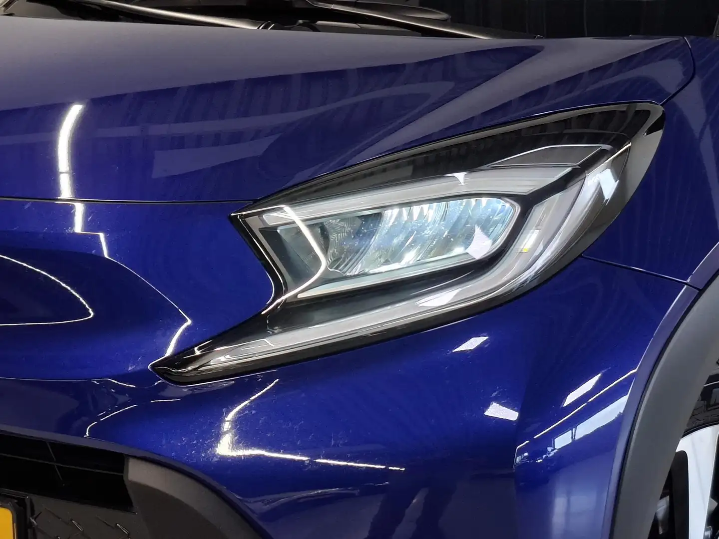 Toyota Aygo X 1.0 VVT-i MT Pulse | LED | Lichtmetalen velgen | C Blauw - 2