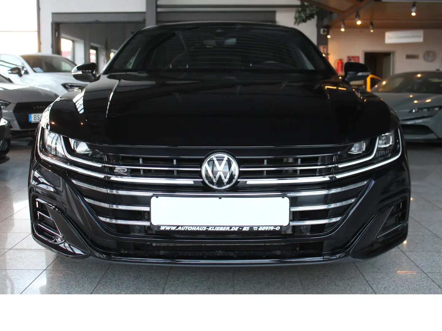 Volkswagen Arteon SB 2.0 TDI DSG R-Line IQ-L*AHK*ACC*NAV*SH Noir - 2