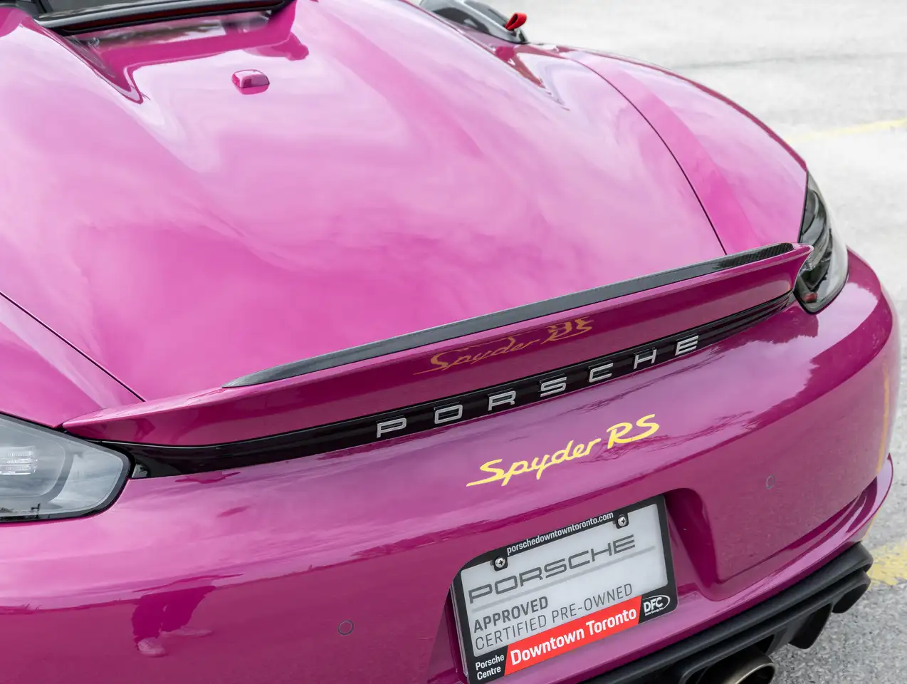 Porsche 718 Spyder снимка Porsche 718 Spyder