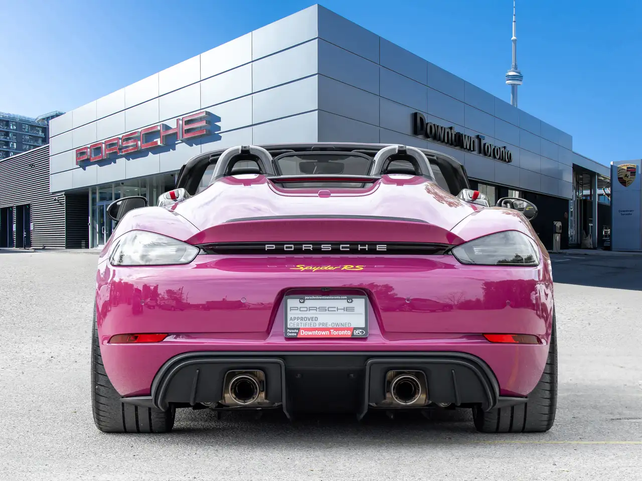 Porsche 718 Spyder снимка Porsche 718 Spyder