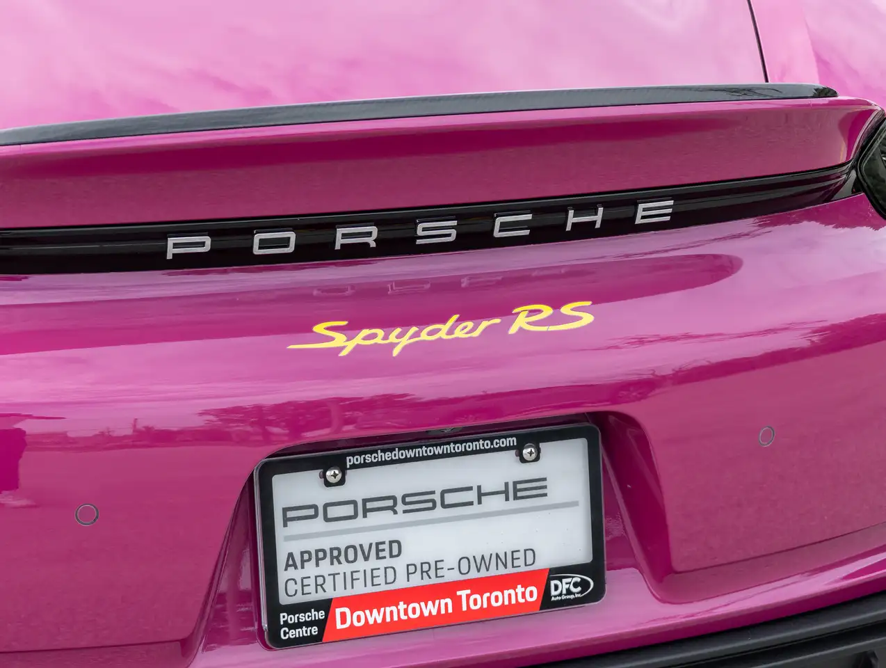 Porsche 718 Spyder снимка Porsche 718 Spyder