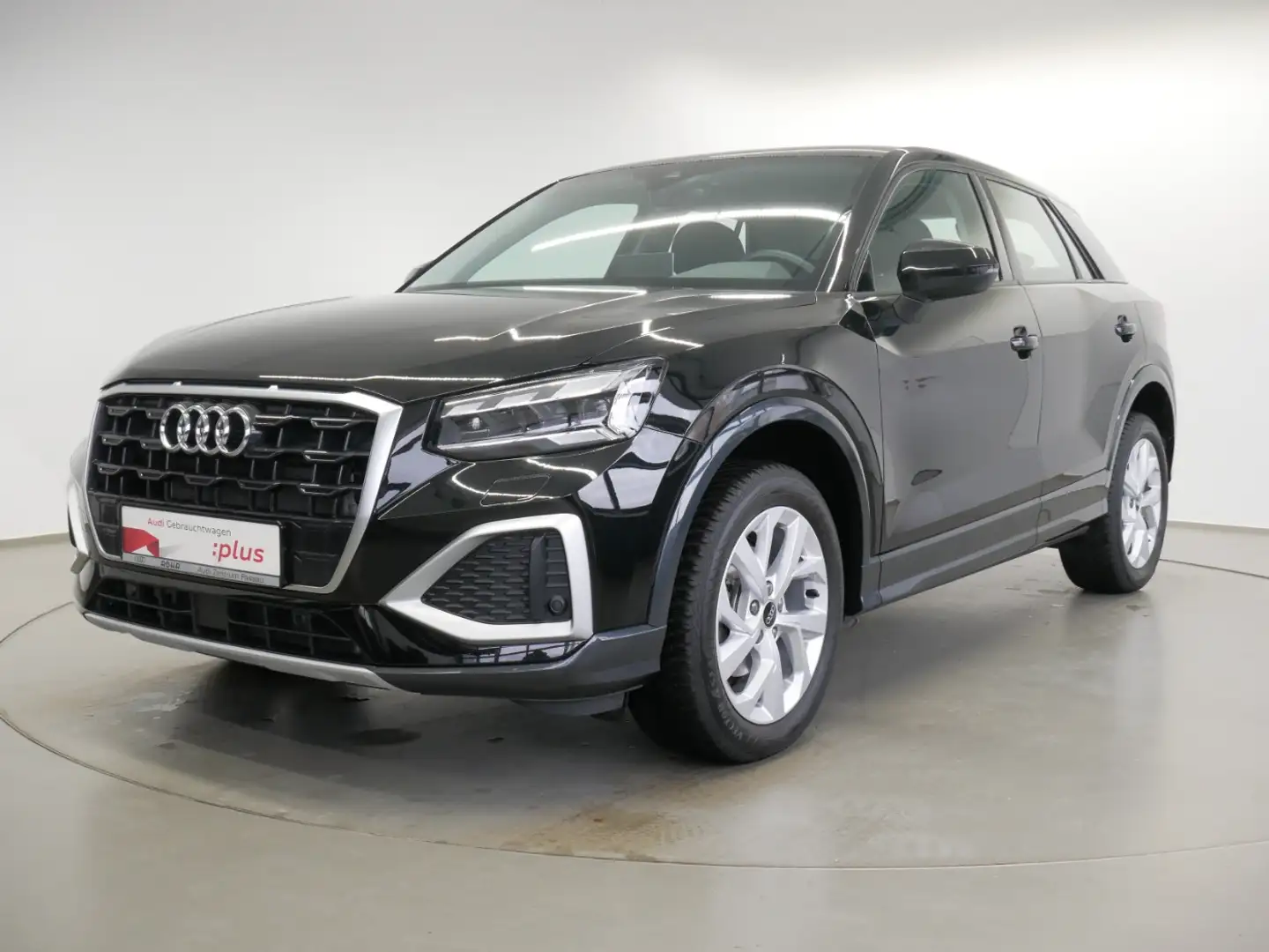 Audi Q2 35 TFSI S tro. advanced MATRIX AHK virt. Cock. Noir - 2