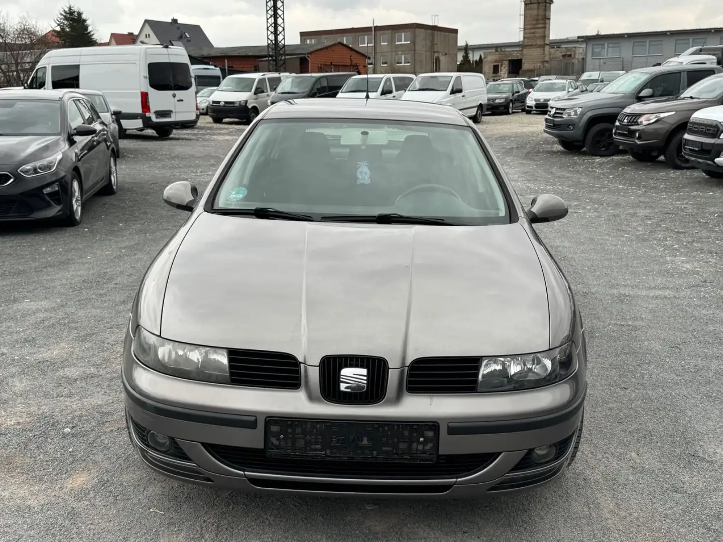 SEAT Leon Pulso/KLIMAAUTOMATIK/EURO 4 Grau - 2