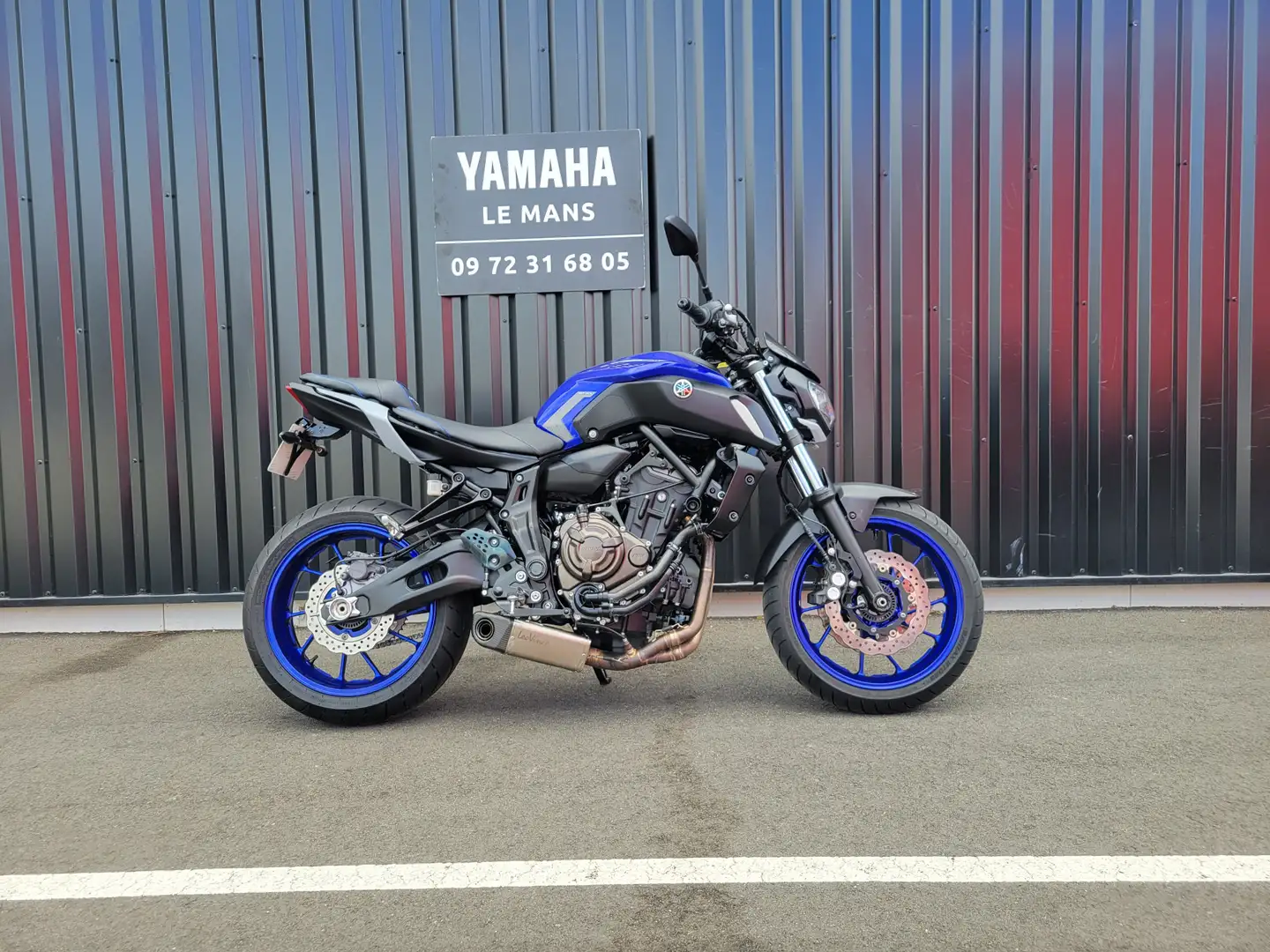 Yamaha MT-07 Bleu - 1
