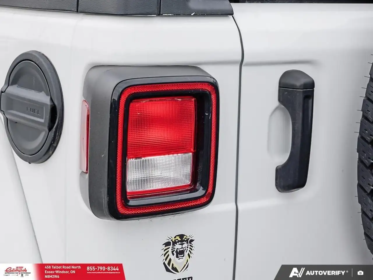 Jeep Wrangler снимка Jeep Wrangler