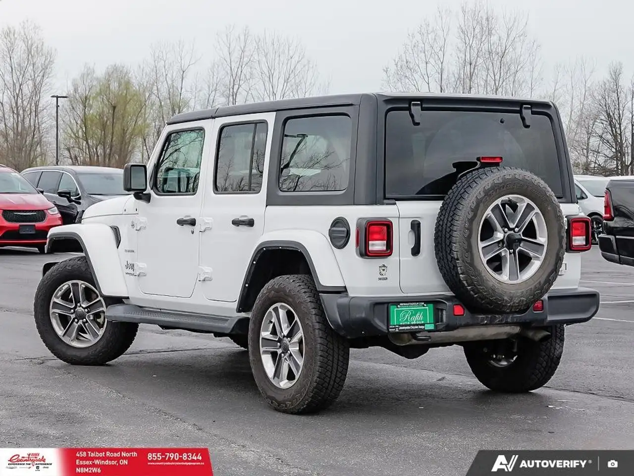 Jeep Wrangler снимка Jeep Wrangler